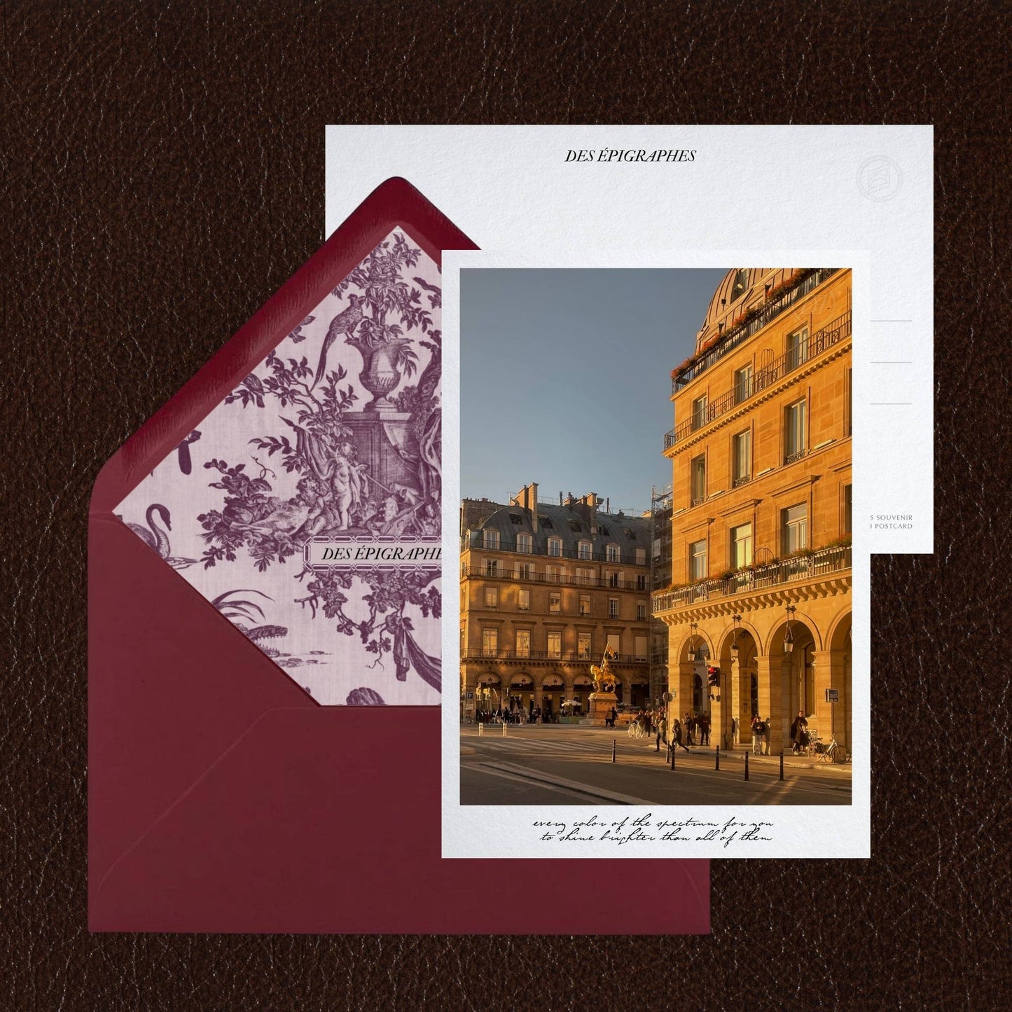 Des Épigraphes postcard from the Paris Collection, paired with its Toile de Jouy lined envelope.